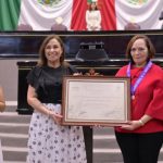 Entrega Congreso de Veracruz a Ana María Autrán el Premio Estatal a la Mujer 2026