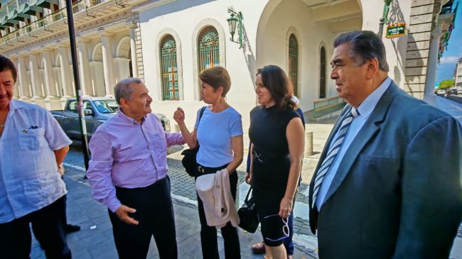 Beatriz Pagés y Luis Bustos dialogan sobre libertad de expresión en Xalapa