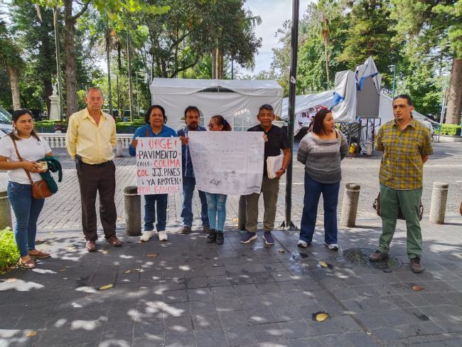 Vecinos de la Colonia J. J. Panes denuncian falta de atención del ayuntamiento local para pavimentar su calle